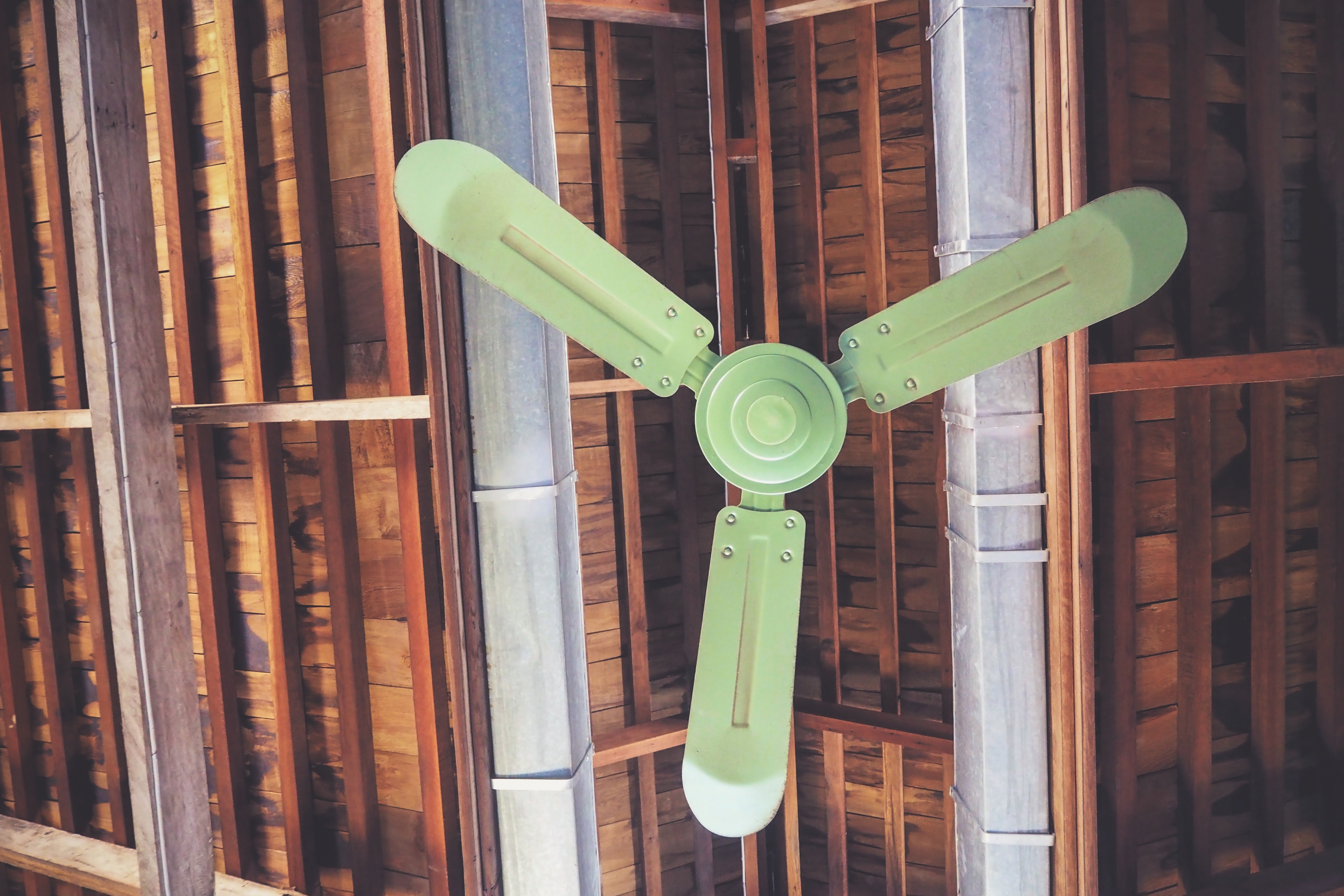 4 Ways To Change Ceiling Fans