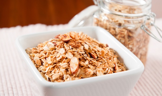 Family Breakfast: Homemade Granola Recipe