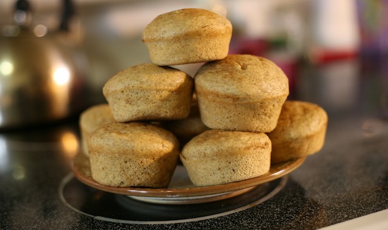 Easy Applesauce and Cinnamon Muffins