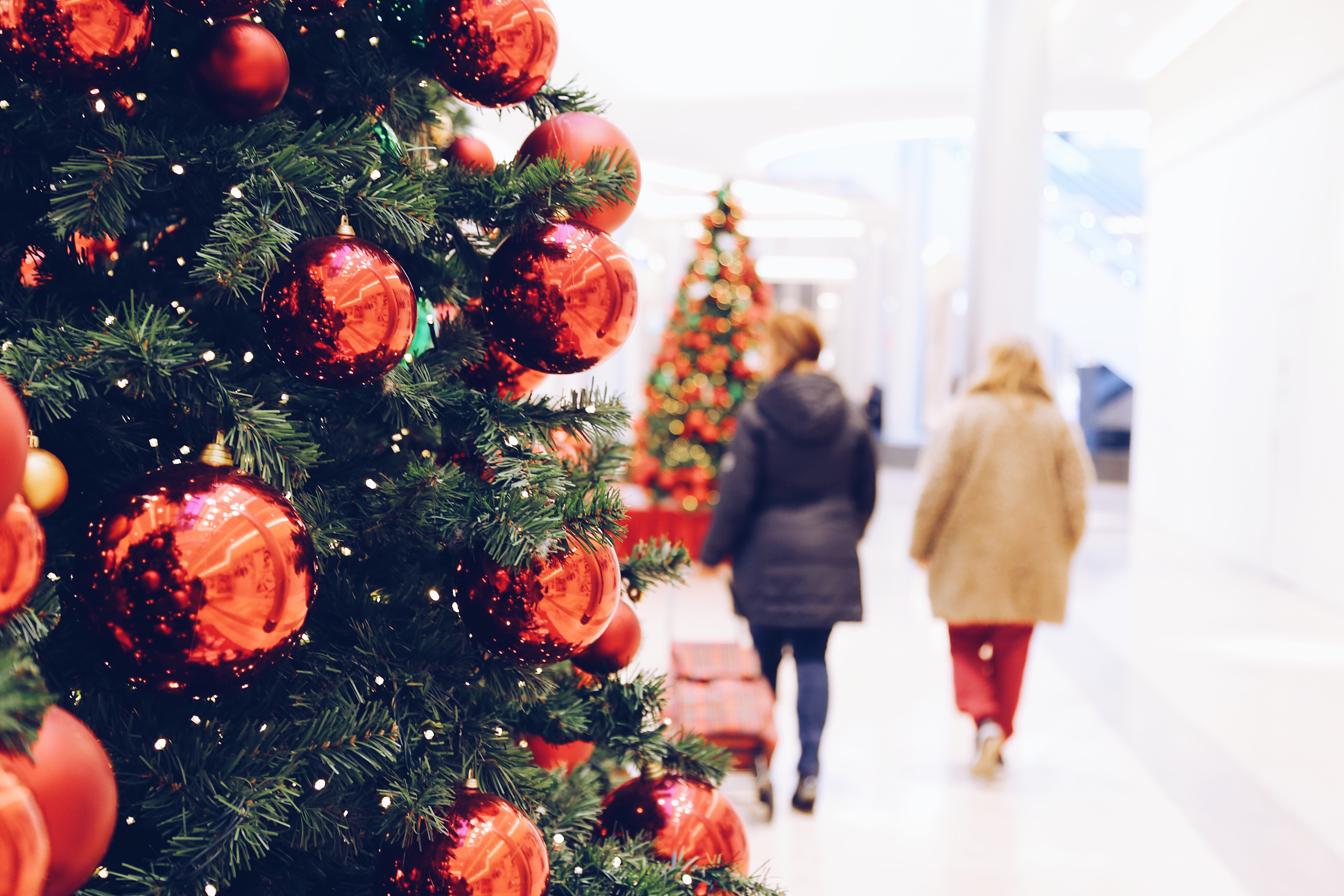 How to Survive Holiday Shopping This Year