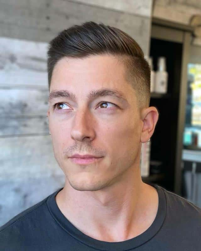 50 Best Hairstyles for Receding Hairlines (2023 Updated) - Social Moms 50 Best Hairstyles for Receding Hairlines (2023 Updated) - Social Moms