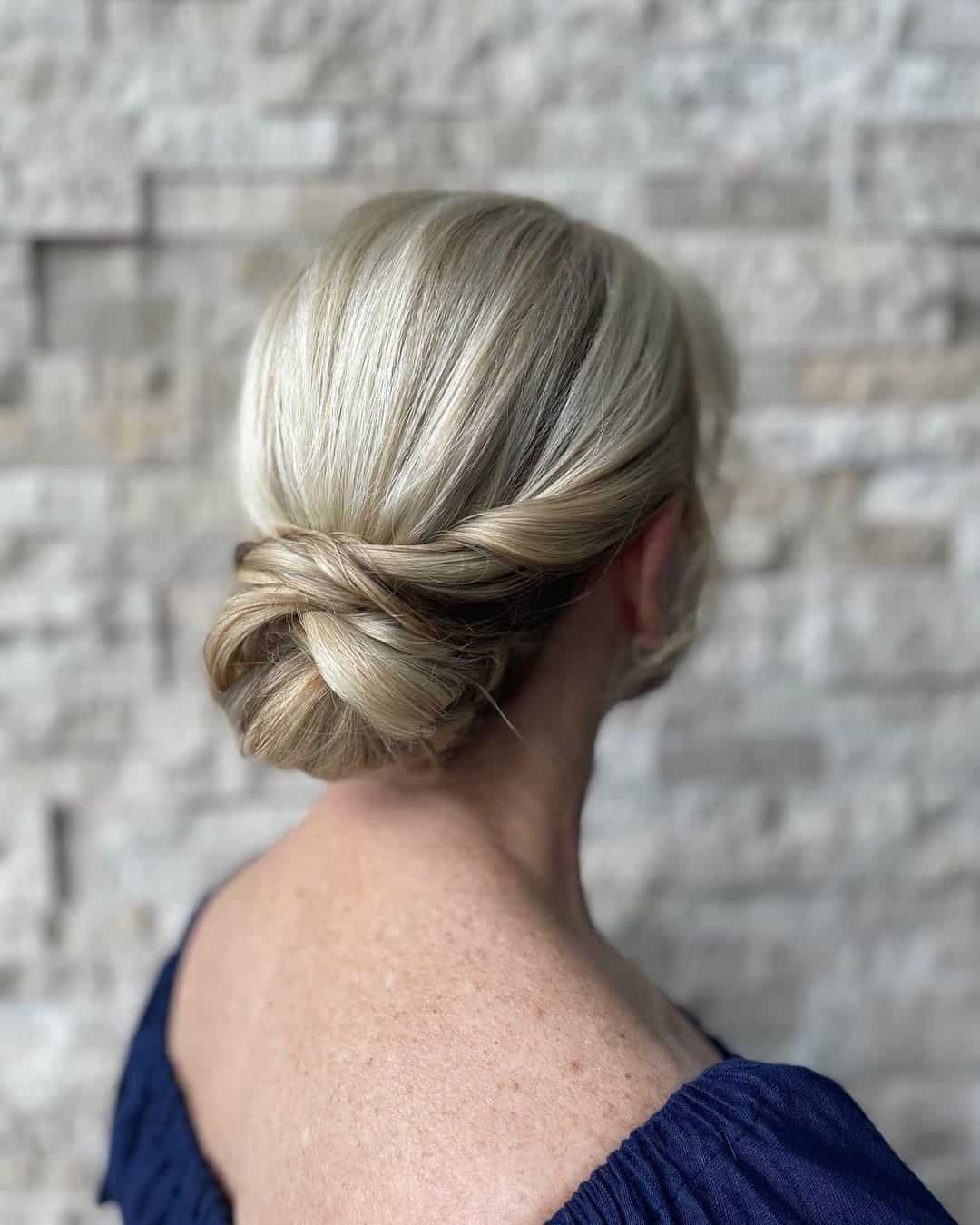 Loose Low Bun