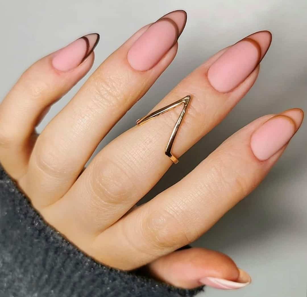 Nude Nails With Brown Lines Matte Print 