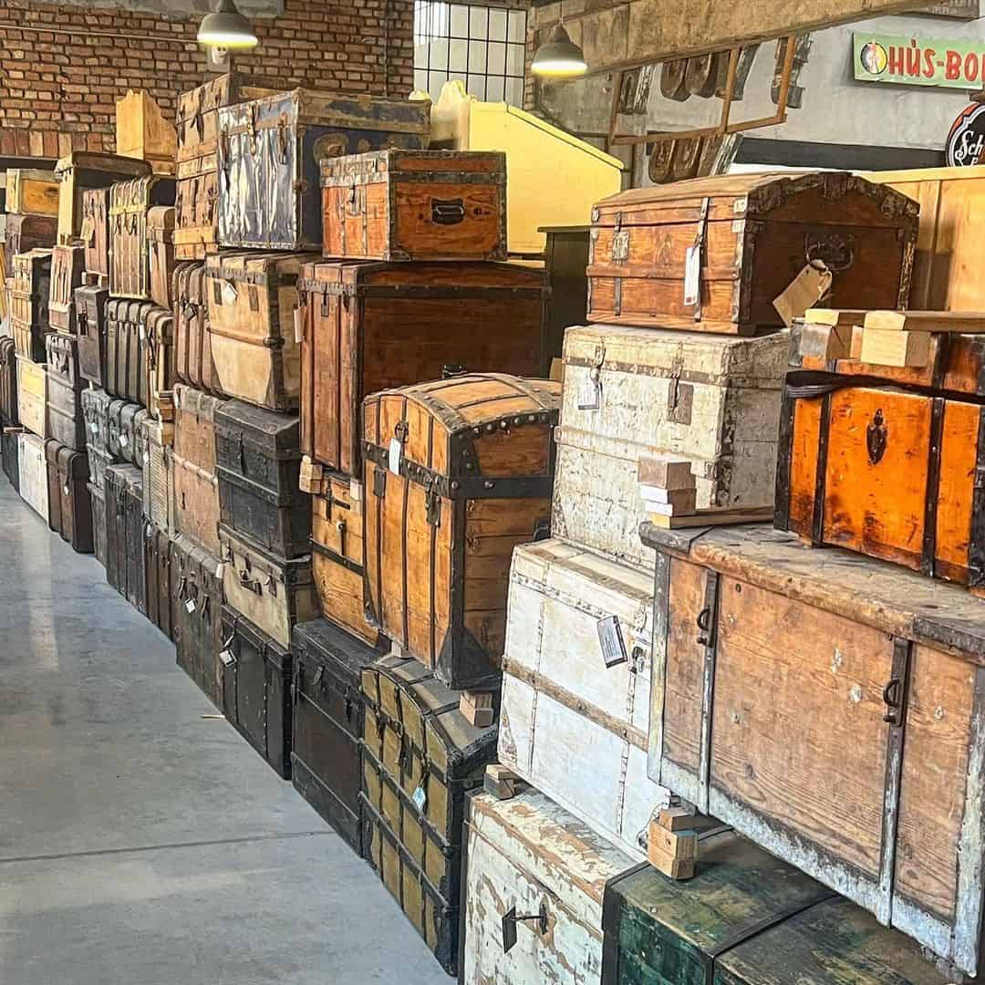 Where To Buy Antique Trunks (And Buying Tips)