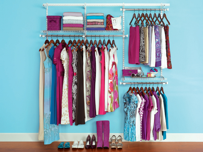 Capsule Wardrobe 101: 7 Rules For Streamlining Your Closet