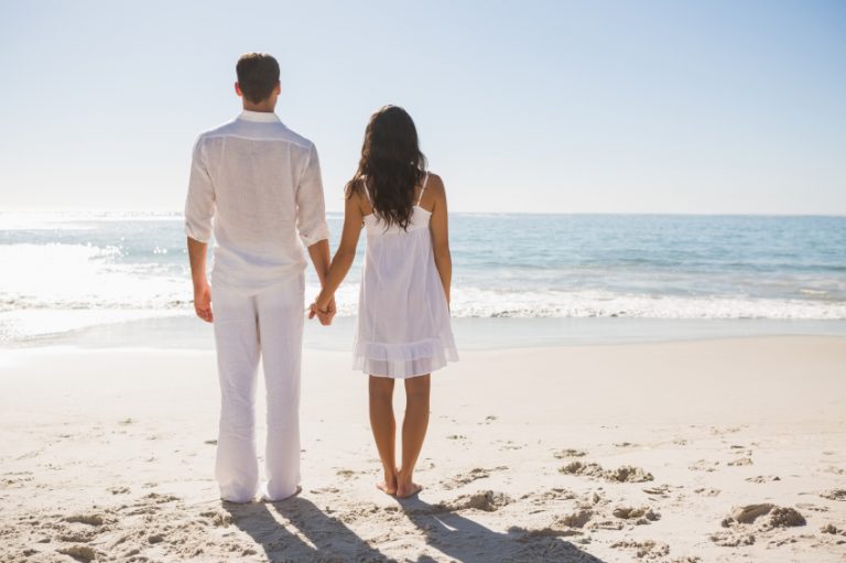 5 Steps to Reignite Your Relationship into a Summer Romance