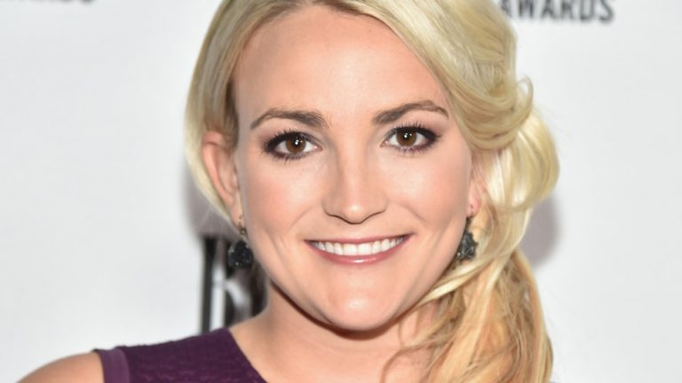 Jamie Lynn Spears Joins “Sweet Magnolias,” Christina Anstead’s Baby Shower, Beth Chapman’s Hawaiian Memorial and More!