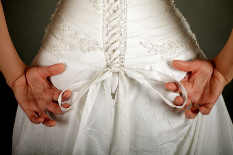 Waist Training – What is it and Should You do it?
