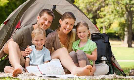 Ten Tips for Saving Money on Your Summer Family Vacation