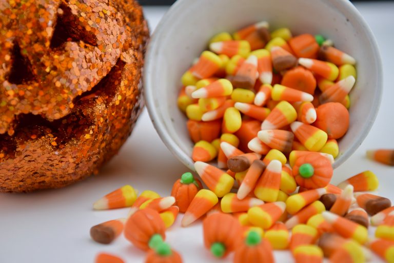 Use These Tricks To Curb Sugar This Halloween