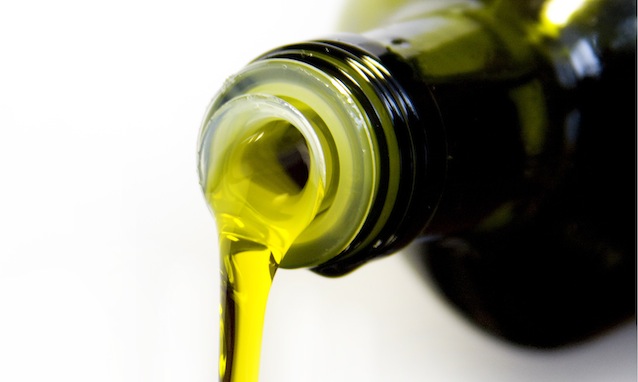 Cooking 101: How to Choose a Healthy Oil