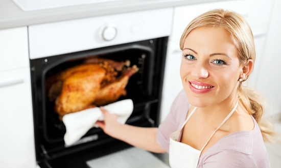 Thanksgiving Food Safety: 7 Essential Habits